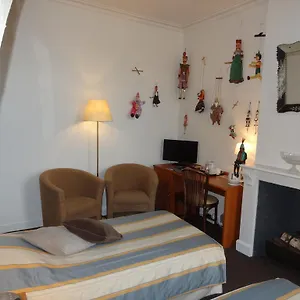 An Officers House Frühstückspension